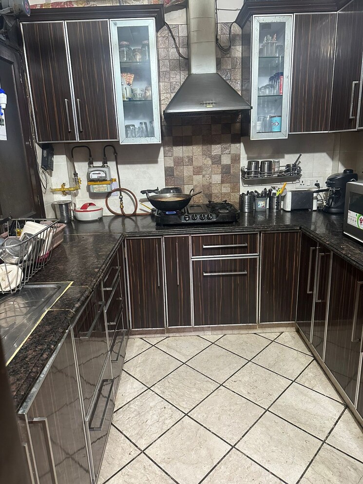 Kitchen, kalkaji 3 Bedroom 1550 Sq.Ft. Builder Floor In Kalkaji Delhi 9067919