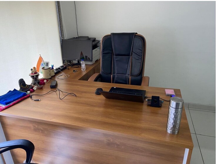 Gym, sun-westbank Commercial Office Space 585 Sq.Ft. In Navrangpura Ahmedabad 9067924