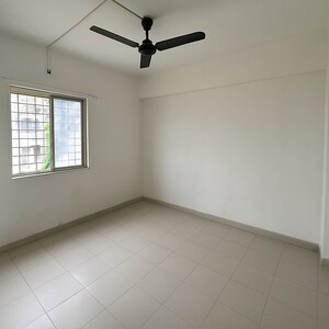 Room in 1 BHK Apartment at Shivsamartha Swanandi Residency, Dhayari – for Sale