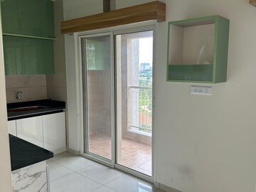 Room in 2 BHK Apartment at Sobha Dream Gardens, Thanisandra Main Road – for Rent