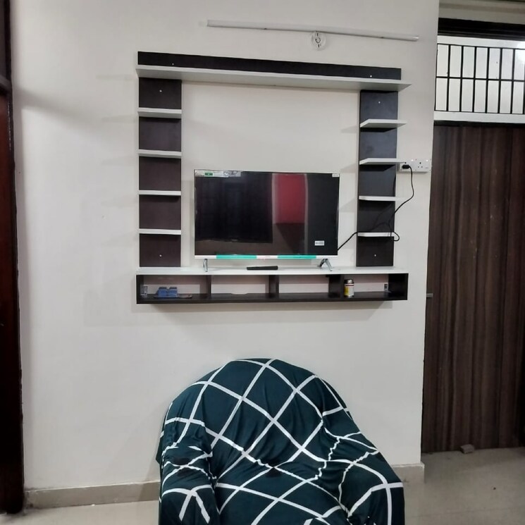 Living Room, rwa-jalvayu-vihar-noida 2 Bedroom 900 Sq.Ft. Apartment In Sector 25 Noida 9068016