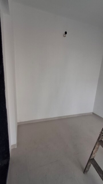 Room in 1 BHK Apartment at Asiad Arcade, Bhandup West – for Rent