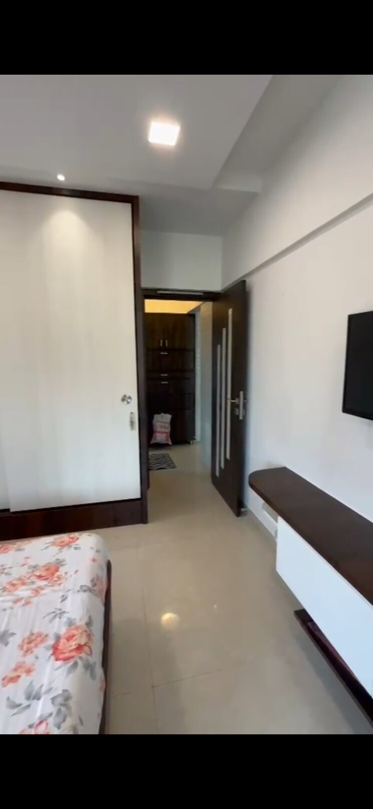 Room, bhag-chs 3 Bedroom 1200 Sq.Ft. Apartment In Shivaji Park Mumbai 9068058