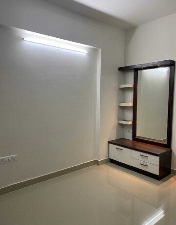 Room in 2 BHK Apartment at Ramky One North, Yelahanka – for Rent