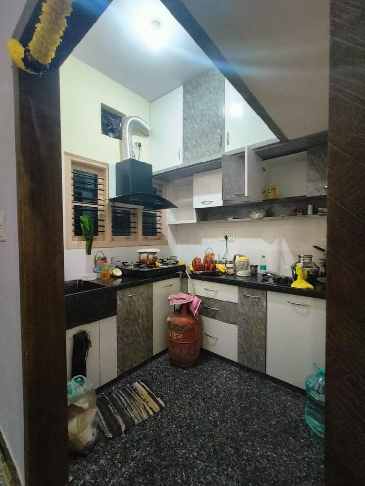 Kitchen, nri layout 2 Bedroom 1200 Sq.Ft. Builder Floor In Nri Layout Bangalore 9068115