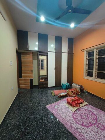 Bedroom in 2 BHK Builder Floor at Nri Layout – for Rent