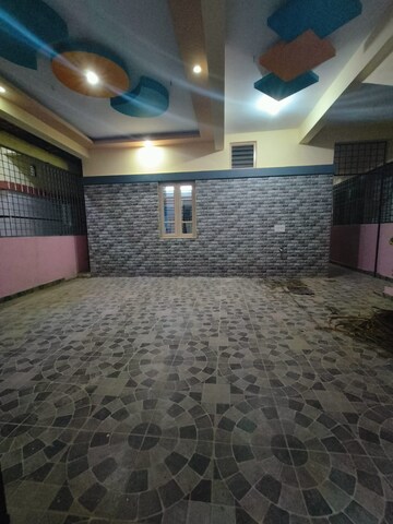 Bedroom in 2 BHK Builder Floor at Nri Layout – for Rent