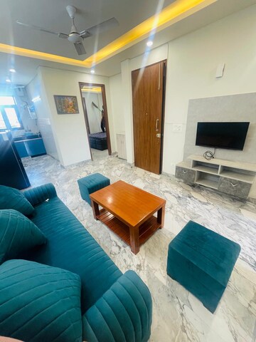 Living Room in 1 BHK Builder Floor at Ansal Sushant Lok I, Sector 43 – for Rent