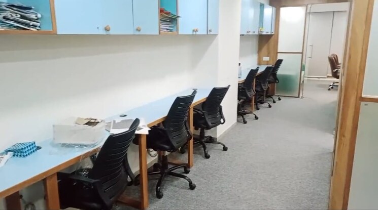 Gym, sheladia-one-world-west Commercial Office Space 1510 Sq.Ft. In Ambli Ahmedabad 9068130