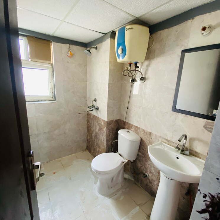 Bathroom, gardenia-golf-city 3 Bedroom 1285 Sq.Ft. Apartment In Noida Central Noida 9068192