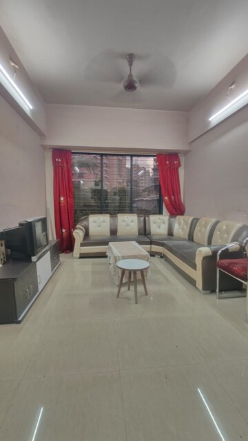 Living Room in 3 BHK Apartment at Vallabh Vihar Ghatkopar, Ghatkopar East – for Rent