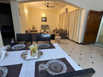 Living Room in 1 BHK Independent House at Sector 14 – for Rent