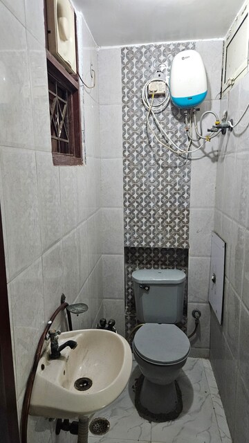 Bathroom in 2 BHK Apartment at Sector 9 Dwarka – for Rent