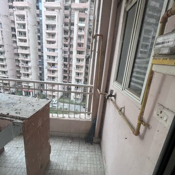 Balcony in 3 BHK Apartment at Supertech Cape Town, Sector 74 – for Rent