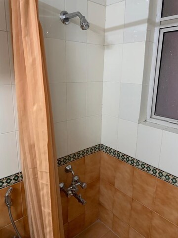 Bathroom in 1 BHK Independent House at Sector 14 – for Rent