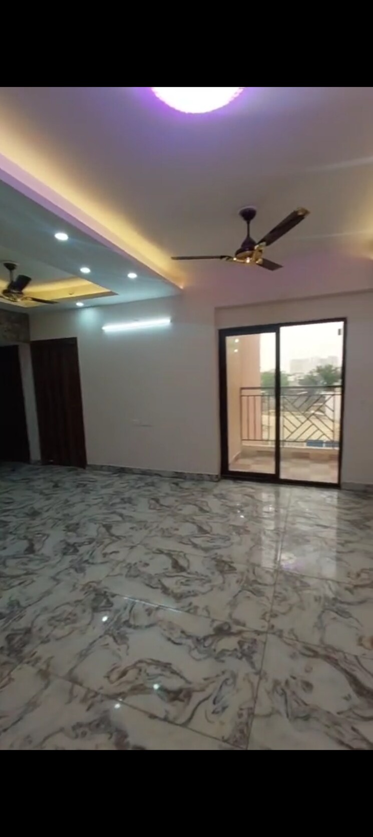 Room, arocon-rainbow 3 Bedroom 1550 Sq.Ft. Apartment In Mahurali Ghaziabad 9068310
