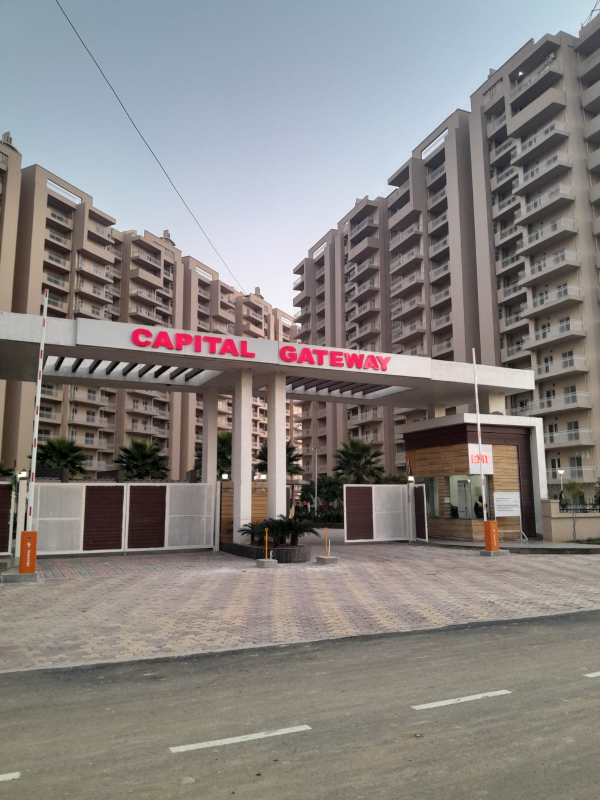 3 BHK Apartment For Sale in Tashee Capital Gateway