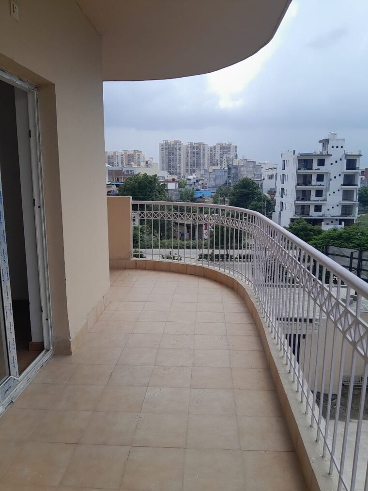 Balcony, tashee-capital-gateway 3 Bedroom 1874 Sq.Ft. Apartment In Sector 111 Gurgaon 9068390