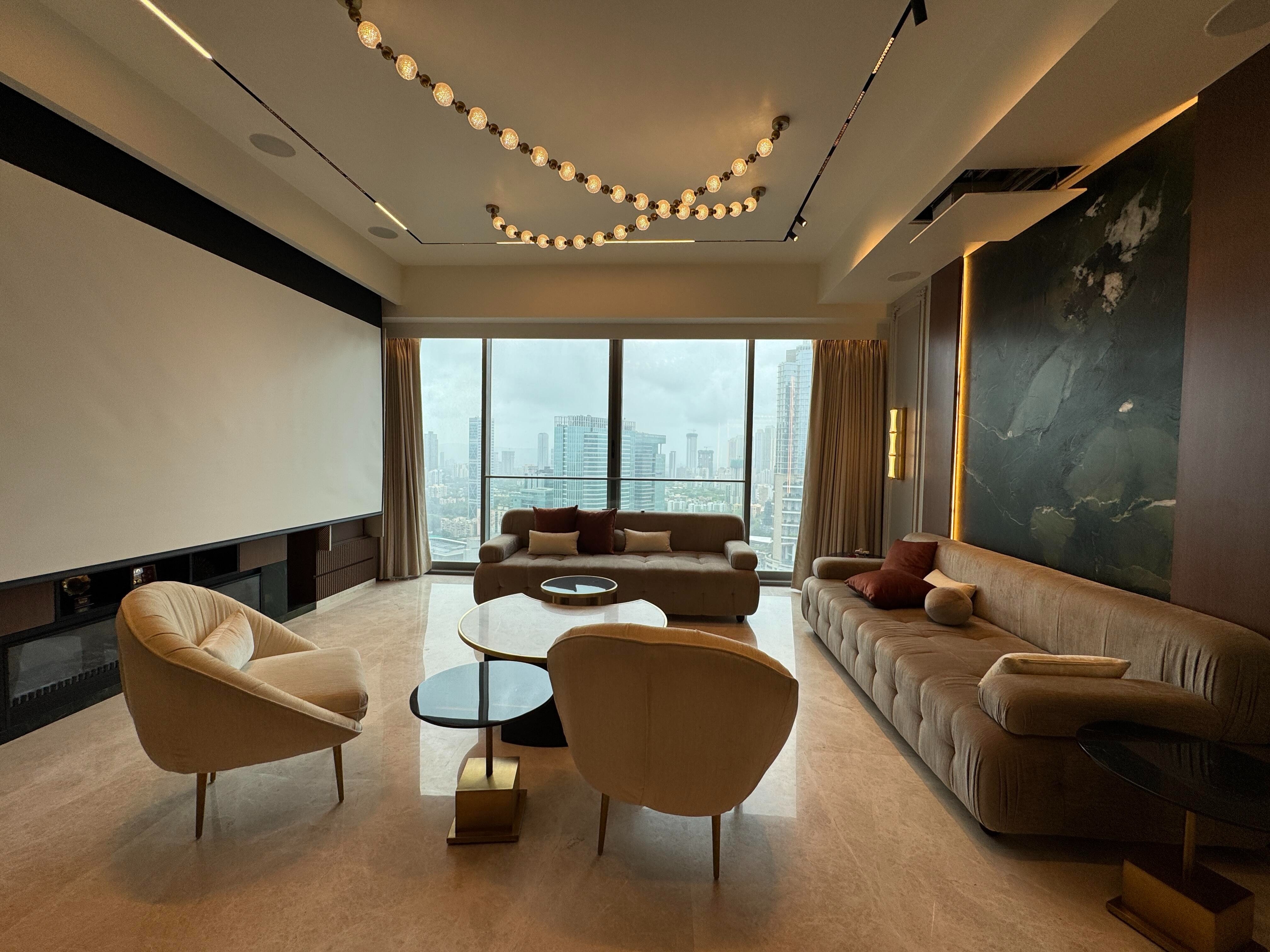 4 BHK + Servant Room Apartment For Rent in Rustomjee Crown