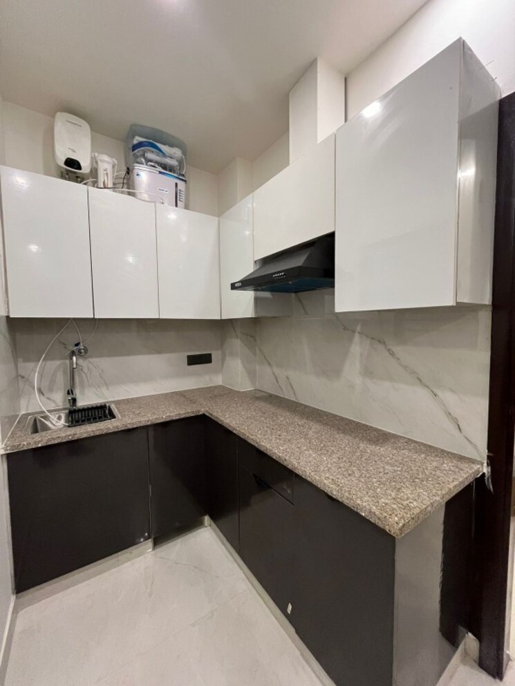 Kitchen, sector 14 1 Bedroom 904 Sq.Ft. Independent House In Sector 14 Gurgaon 9068336