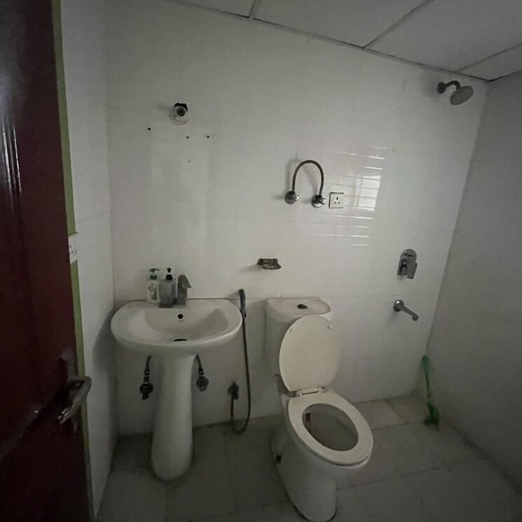 Bathroom, supertech-cape-town 2.5 Bedroom 1150 Sq.Ft. Apartment In Sector 74 Noida 9068374