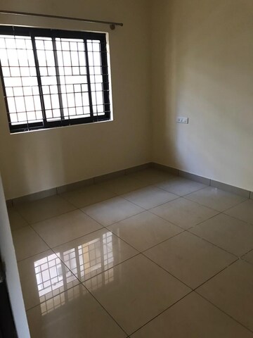Room in 2 BHK Apartment at Doddanekundi – for Rent