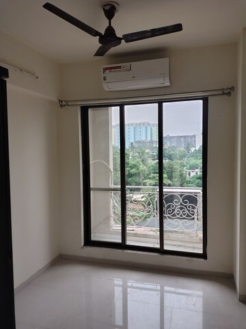 Room in 2 BHK Apartment at Siddhivinayak Mahima, Taloja – for Rent