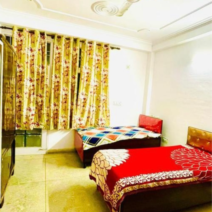 Bedroom, gamma i greater noida Pg For Boys In Gamma I Greater Noida 9068398