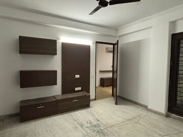 Room in 1 BHK Independent House at Sector 7 – for Rent