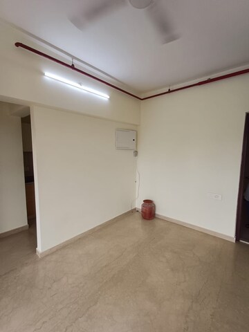 Room in 2 BHK Apartment at Omkar Signet, Malad East – for Rent