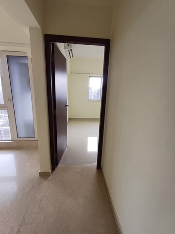 Room in 2 BHK Apartment at Omkar Signet, Malad East – for Rent