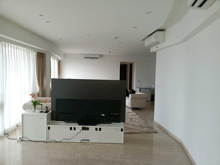 Team Area, lodha-kiara 4 Bedroom 1702 Sq.Ft. Apartment In Worli Mumbai 9068426