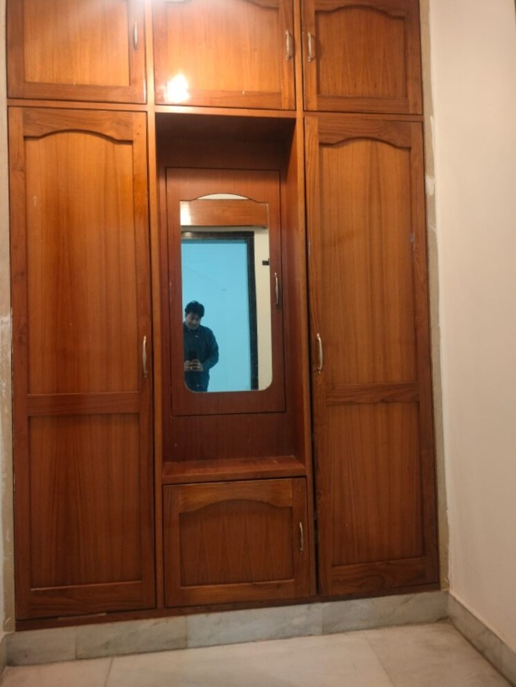 undefined, sector 7 1 Bedroom 863 Sq.Ft. Independent House In Sector 7 Gurgaon 9068429