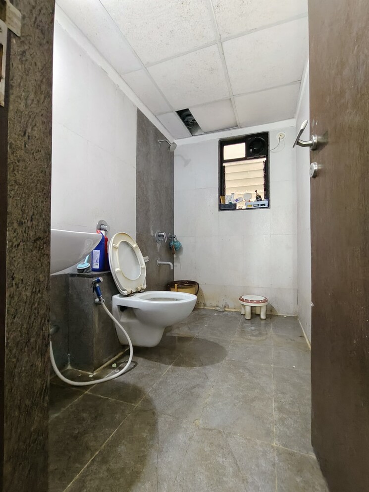 Bathroom, pebbles-i 2 Bedroom 789 Sq.Ft. Apartment In Bavdhan Pune 9068444