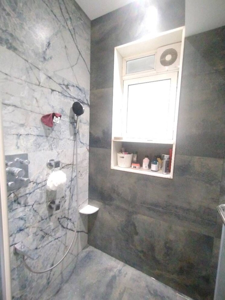 Bathroom, runwal-heights 3 Bedroom 1200 Sq.Ft. Apartment In Mulund West Mumbai 9068489