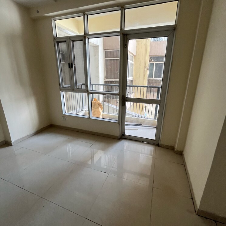 Room, amrapali-zodiac 3 Bedroom 1550 Sq.Ft. Apartment In Sector 120 Noida 9068453