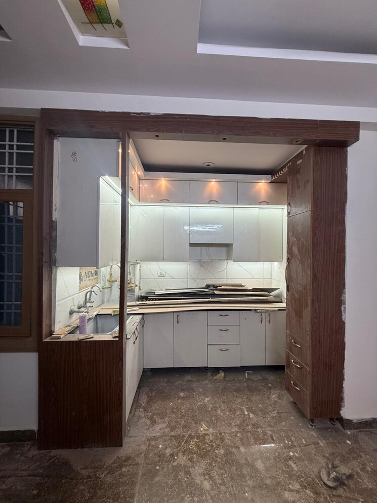 Kitchen, gardenia-glamour 3 Bedroom 1550 Sq.Ft. Apartment In Vasundhara Sector 3 Ghaziabad 9068502