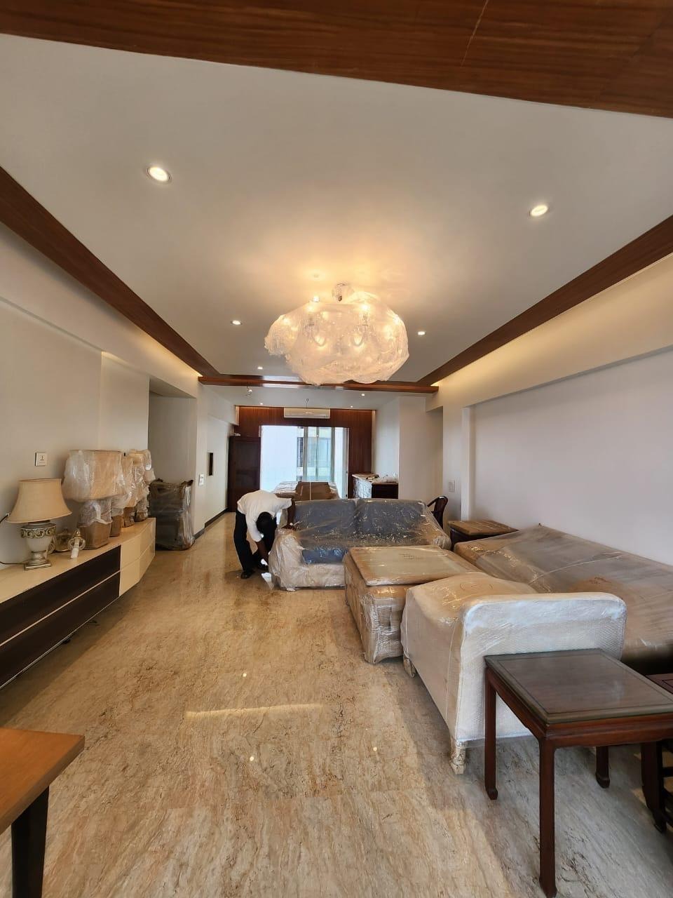 4 BHK + Servant Room Apartment For Rent in Prabhadevi CHS