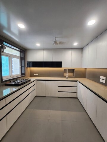 Kitchen in 4 BHK Apartment at Prabhadevi CHS, Prabhadevi – for Rent