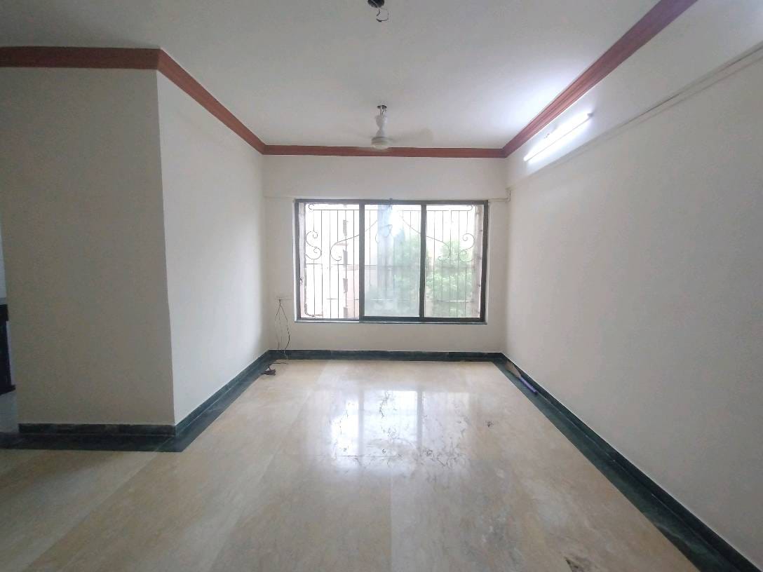 2 BHK 650 Sq.Ft. Apartment in Laxmi Royal Classic