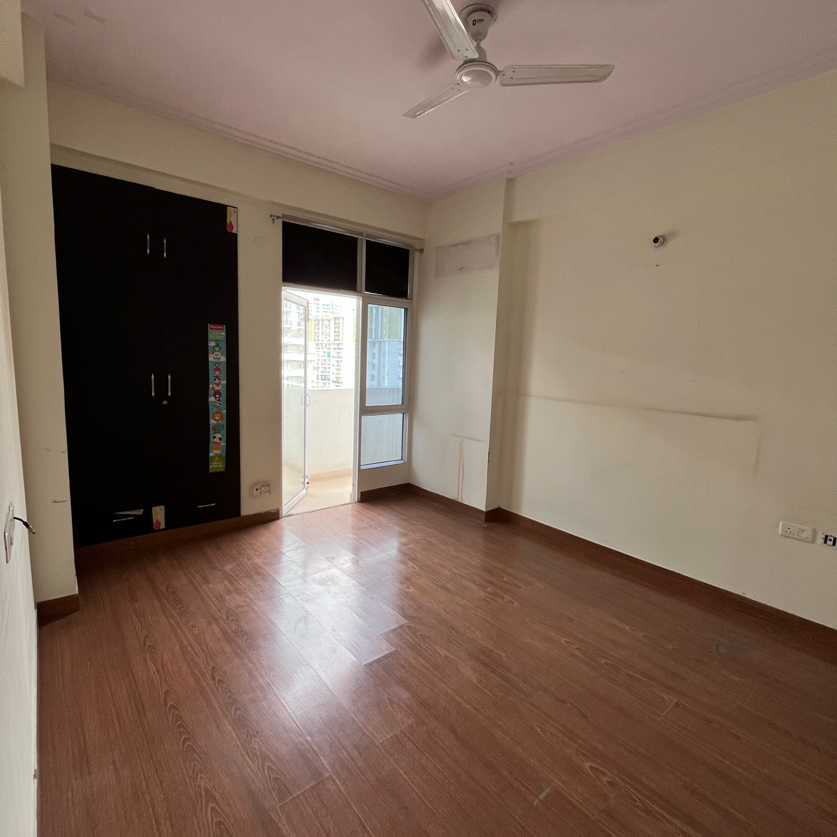 3 BHK + Pooja Room Apartment For Rent in JM Aroma
