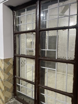 Room in 2 BHK Apartment at Sector 19 Dwarka – for Sale