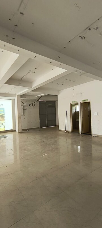 Team Area in  Showroom at Kanakapura Road – for Rent