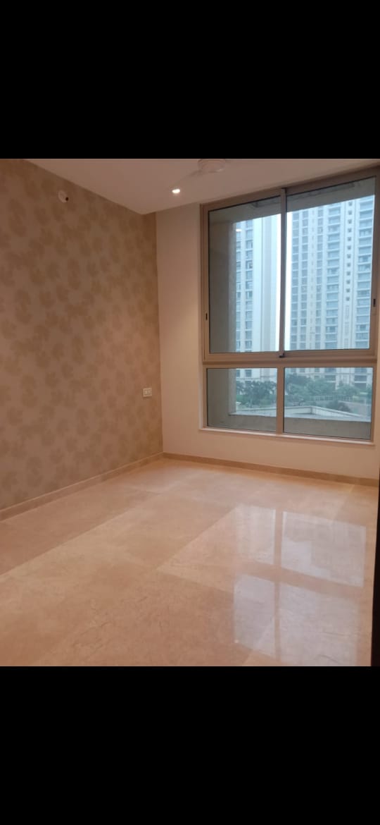 1 BHK Apartment For Rent in Hiranandani Estate Solitaire C
