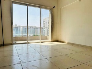 Room in 3 BHK Apartment at Kolte Patil 24K Glitterati, Pimple Nilakh – for Sale