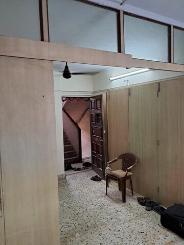 Team Area in 1 BHK Apartment at Vidya Vihar Building, Ghatkopar East – for Rent