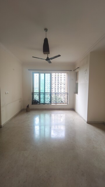 2 BHK Apartment For Rent in Hiranandani Meadows, Manpada