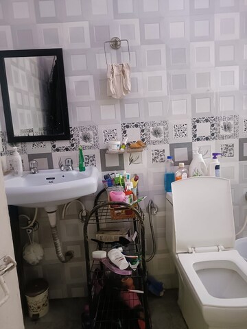 Attached Bathroom in 2 BHK Apartment at Vasant Kunj – for Rent