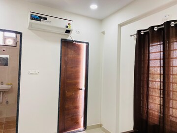 Furnished Amenities in 1 BHK Builder Floor at Madhapur – for Rent