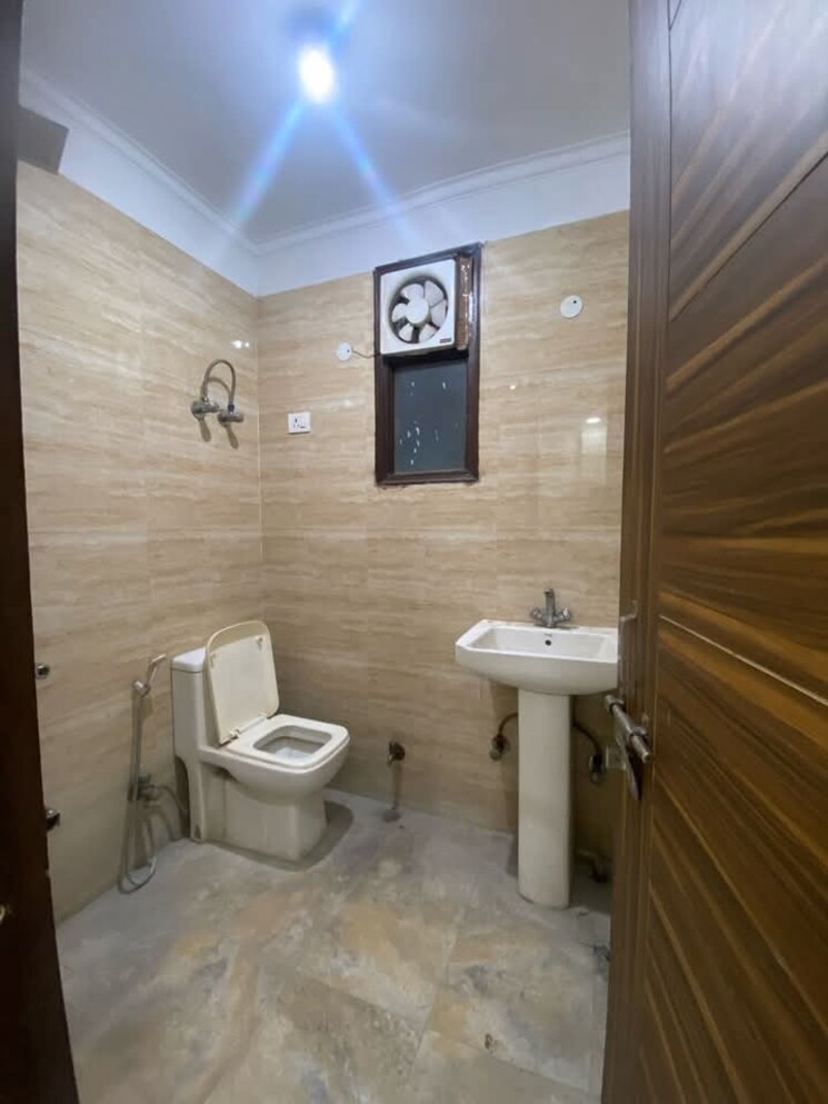 Bathroom, saket 1 Bedroom 500 Sq.Ft. Builder Floor In Saket Delhi 9068680
